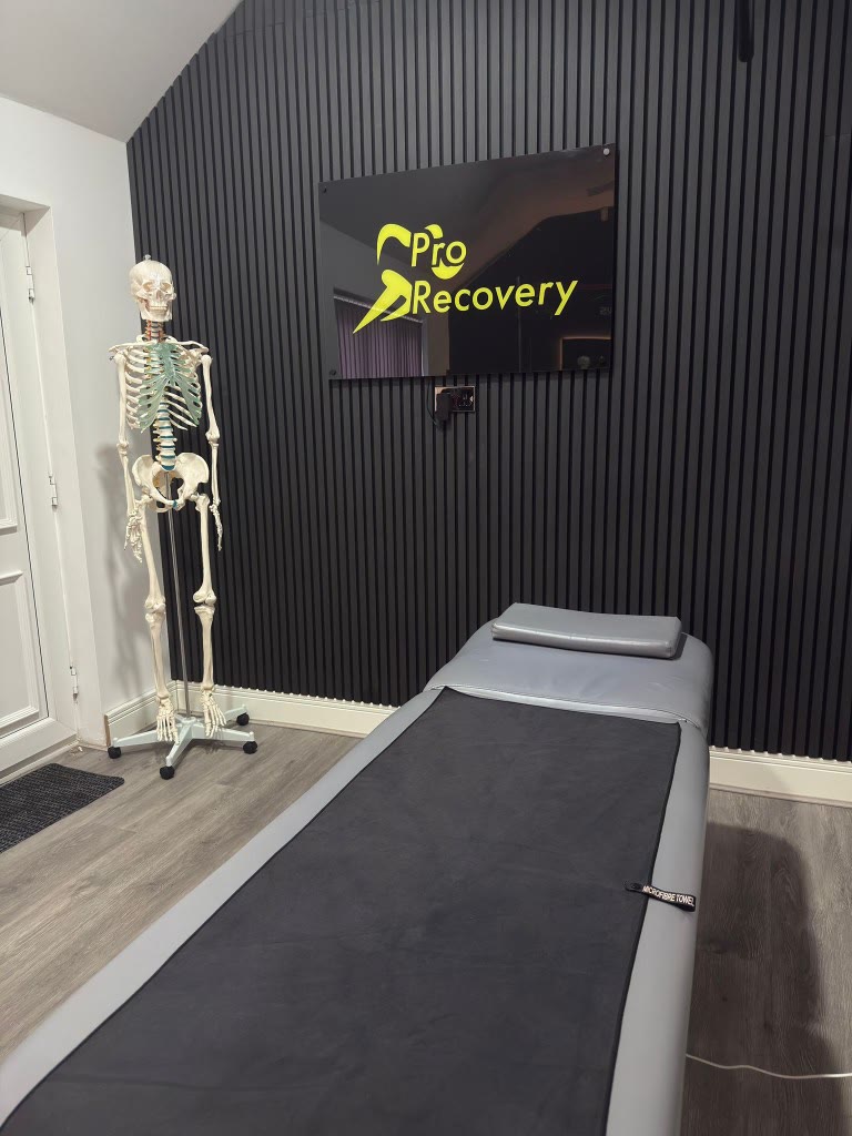 Pro Recovery Clinic treatment room in Birmingham